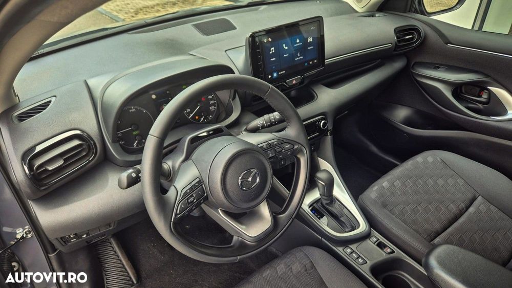 MAZDA 2 2026 — imagine 6