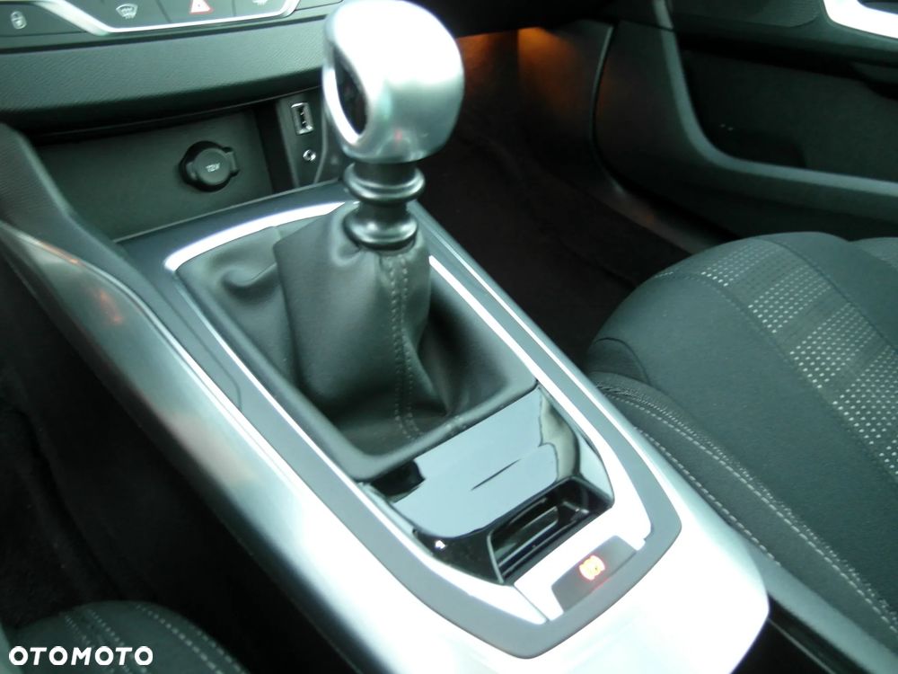 Peugeot 308 PureTech 130 Stop & Start Allure - 34