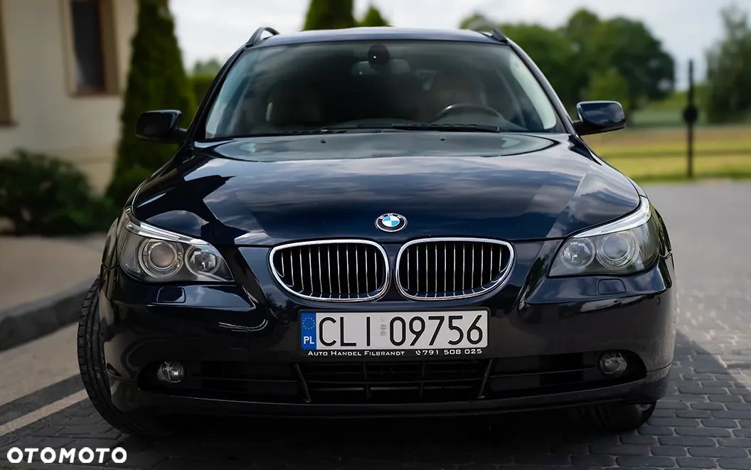 BMW Seria 5 530i Touring - 1