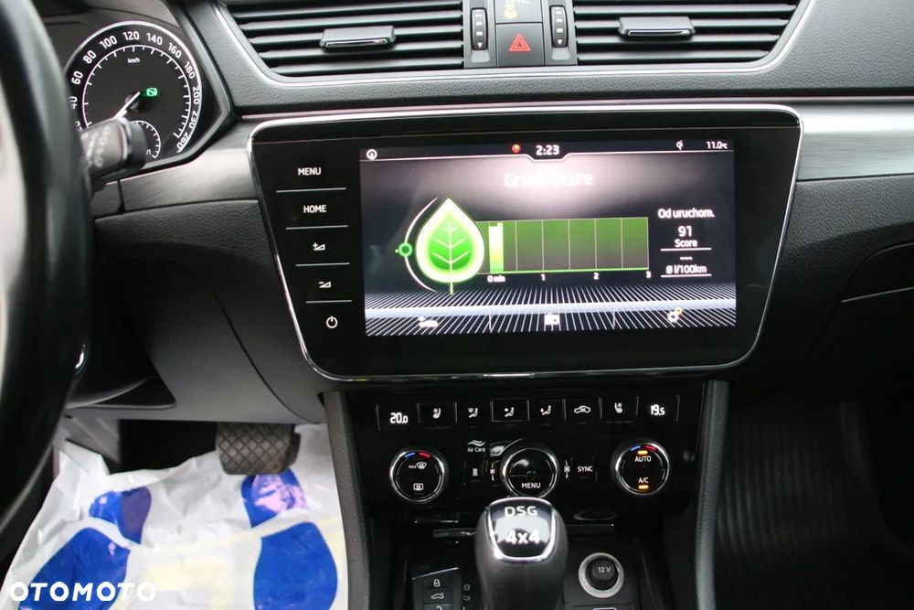 Skoda Superb 2.0 TDI 4x4 DSG Ambition - 29