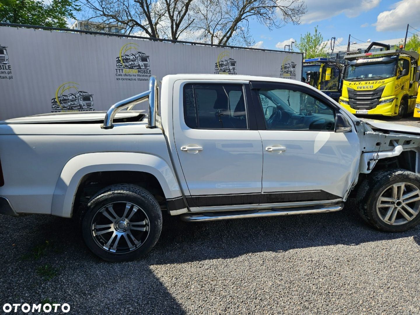 Volkswagen Amarok - 16