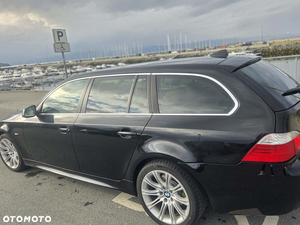 BMW Seria 5 525d - 10