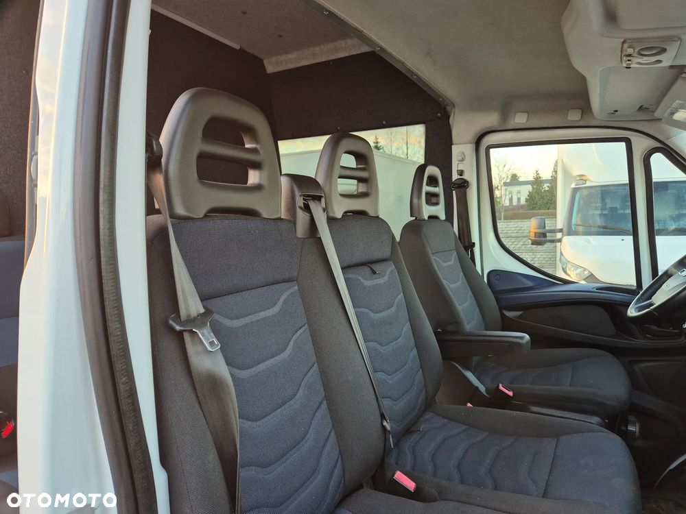 Iveco Daily 35S16 Hi-Matic L4H2, Brygadówka 7-os, MAXI blaszak - 15