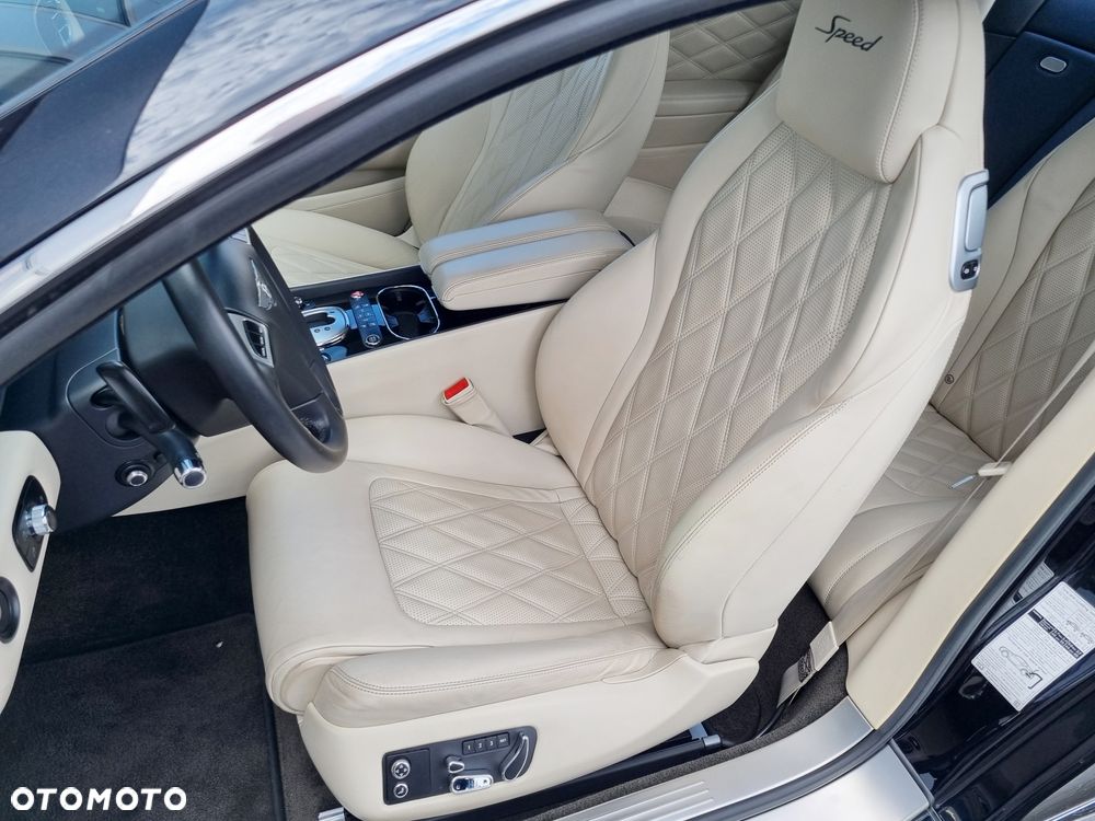 Bentley Continental GT Speed - 12