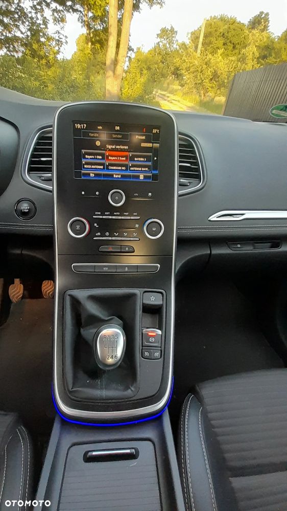 Renault Scenic - 15
