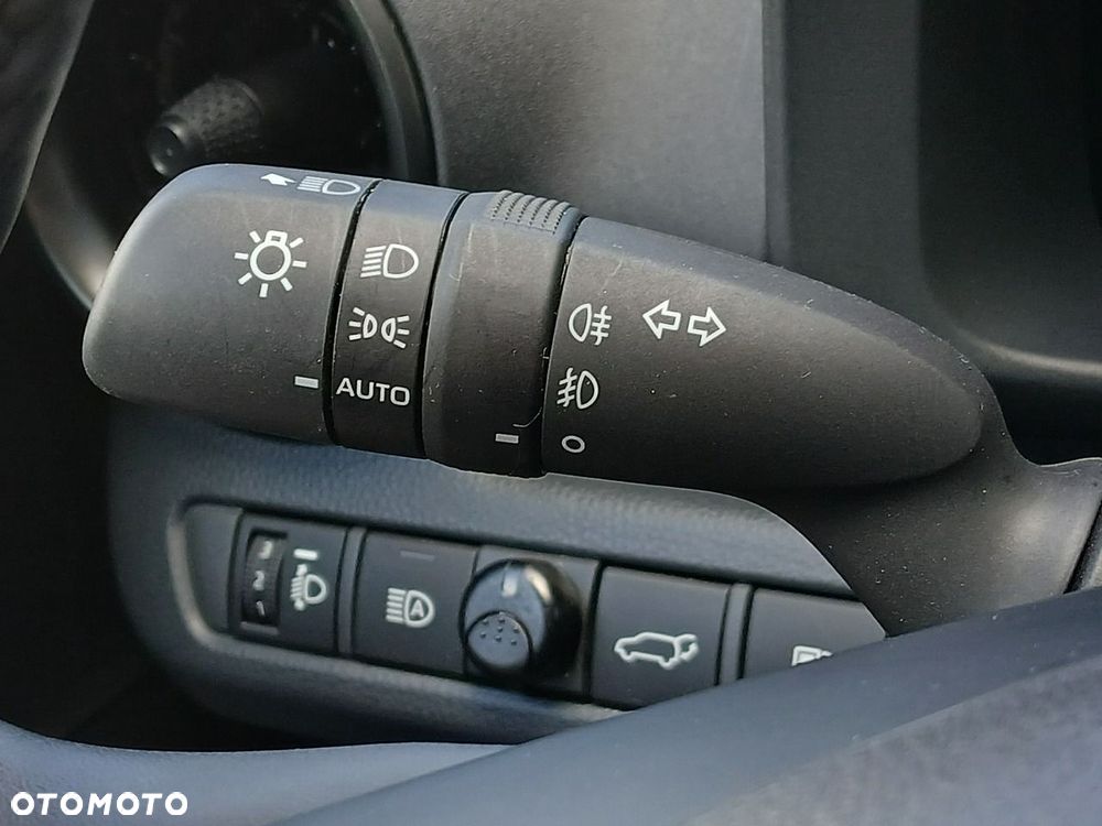 Toyota C-HR 2.0 Hybrid Dynamic Force Executive - 33