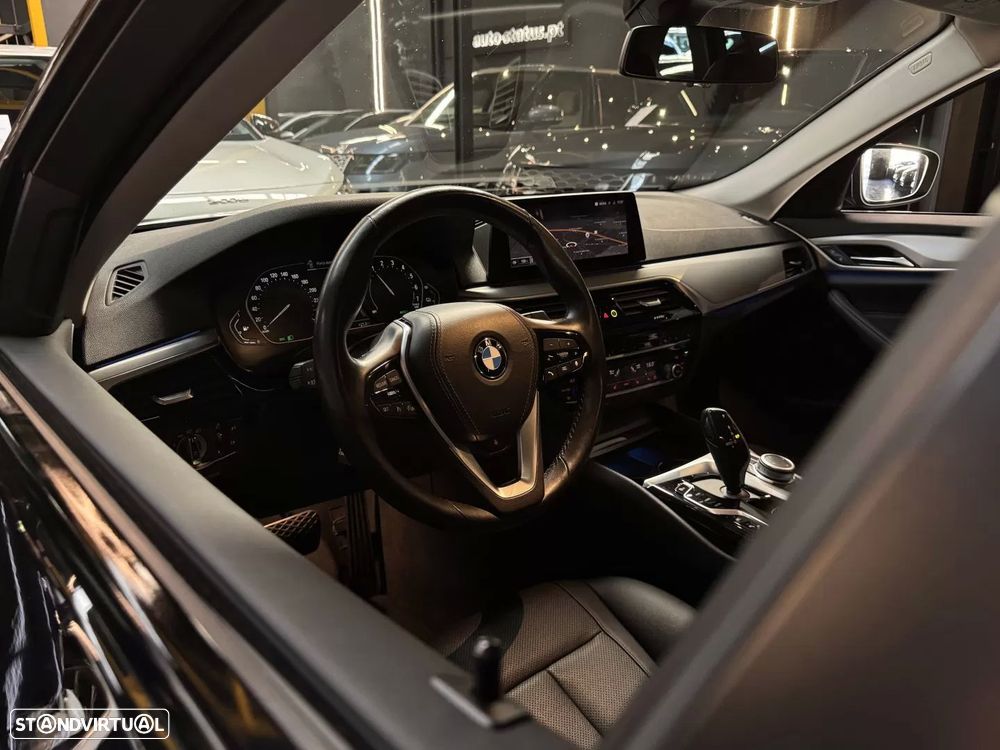BMW 530 e Aut. Luxury Line — fotografia 10