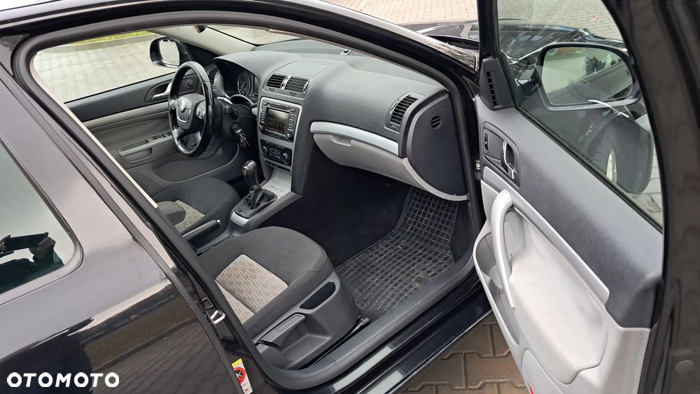 Skoda Octavia - 9