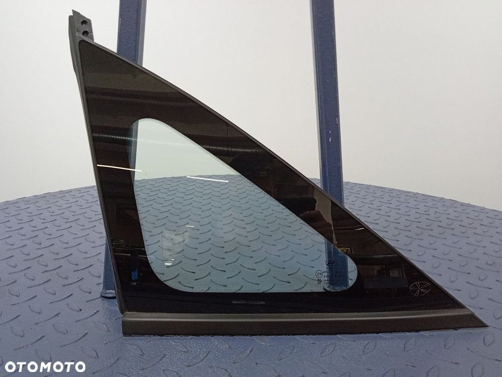 TUCSON IV SZYBA KAROSERYJNA TYŁ LEWA 21R - 1