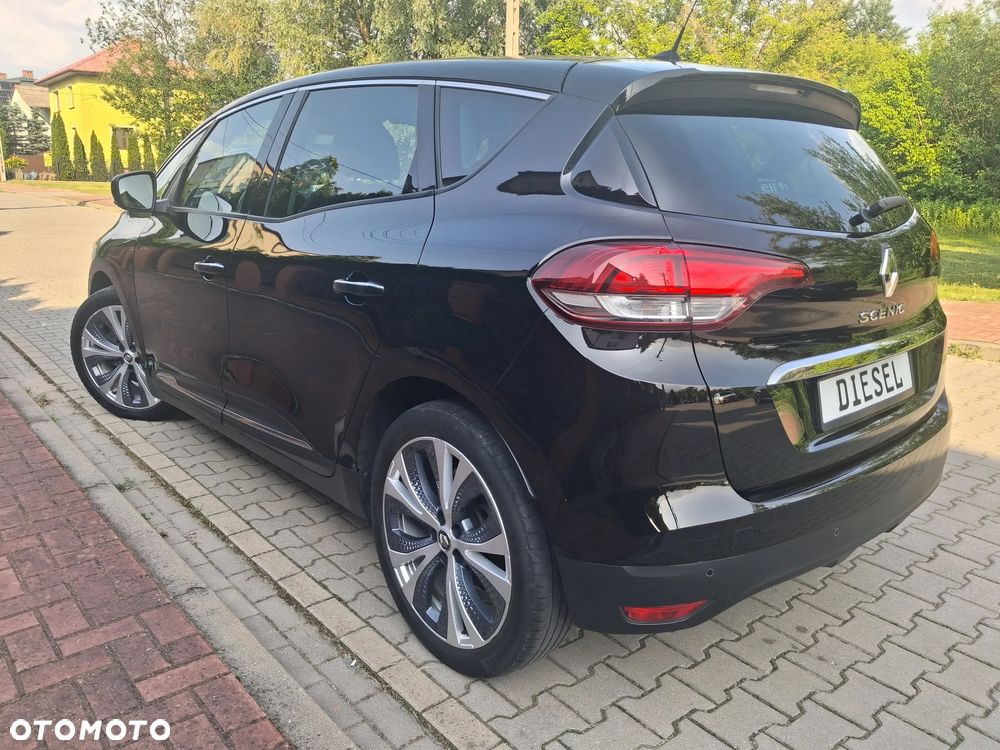 Renault Scenic BLUE dCi 120 BUSINESS EDITION - 32