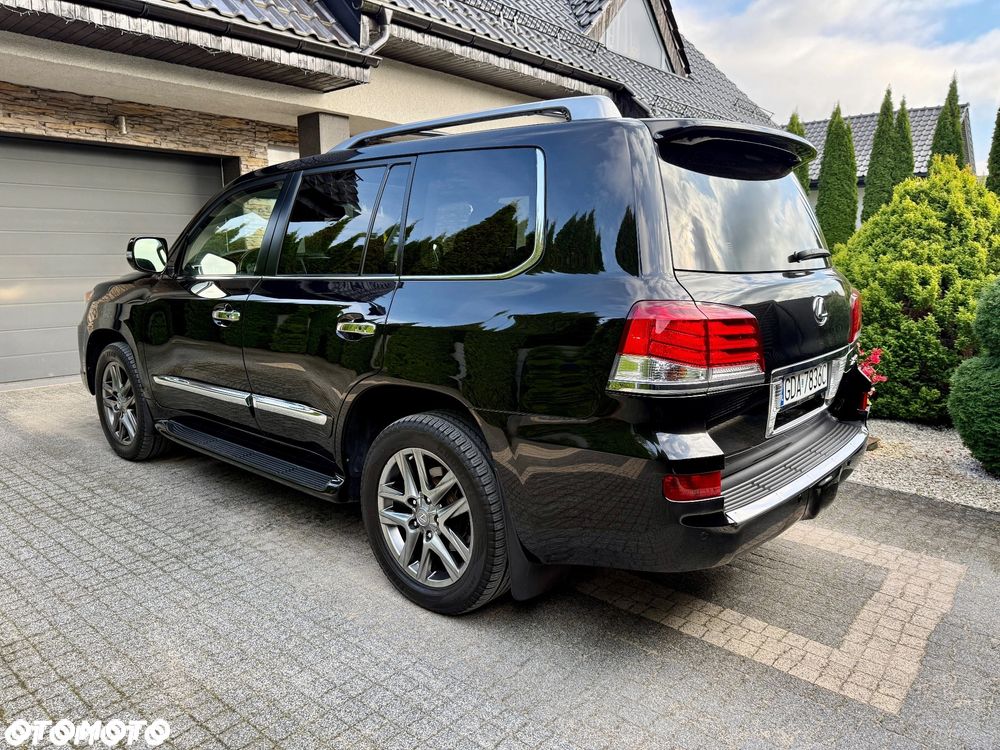 Lexus LX - 5