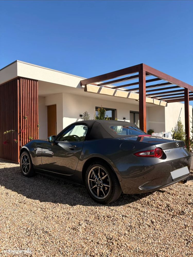 Mazda MX-5 MZR 1.5 Sky.Excellence Navi - 9