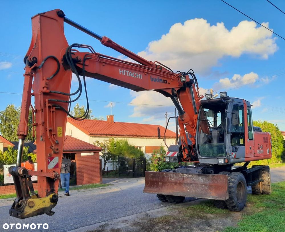 Hitachi ZX160W - 3
