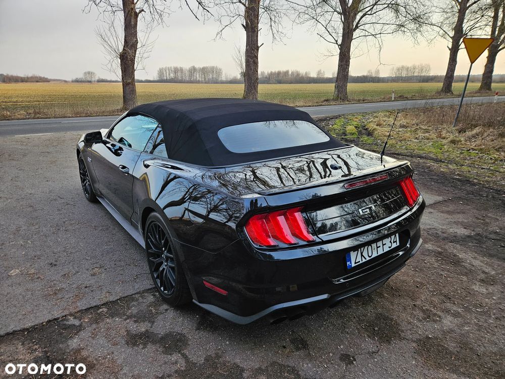 Ford Mustang - 20