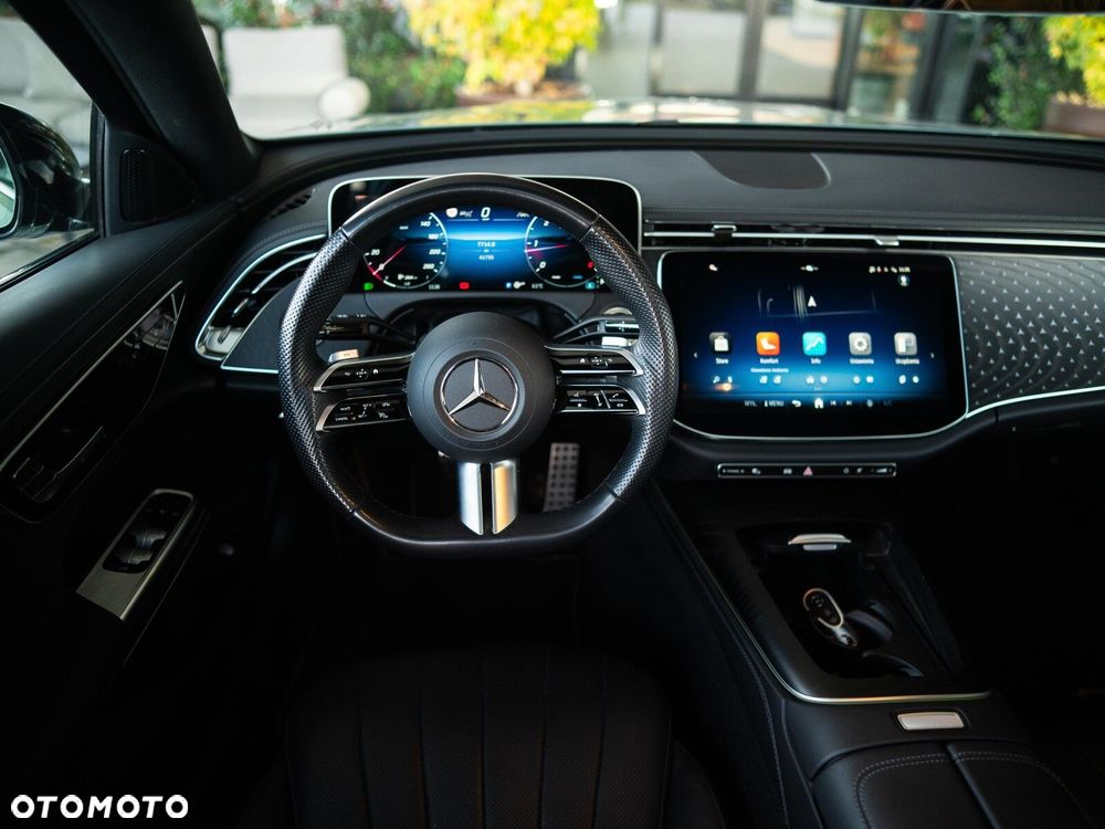 Mercedes-Benz Klasa E - 15