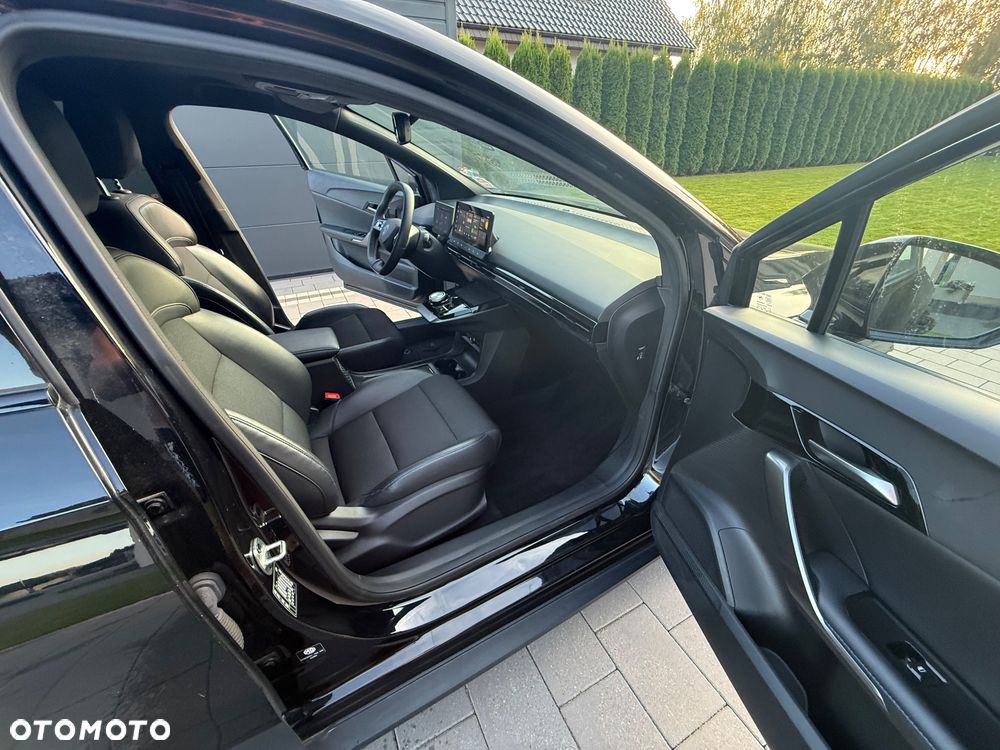 MG 4 EV 64kWh Premium - 19
