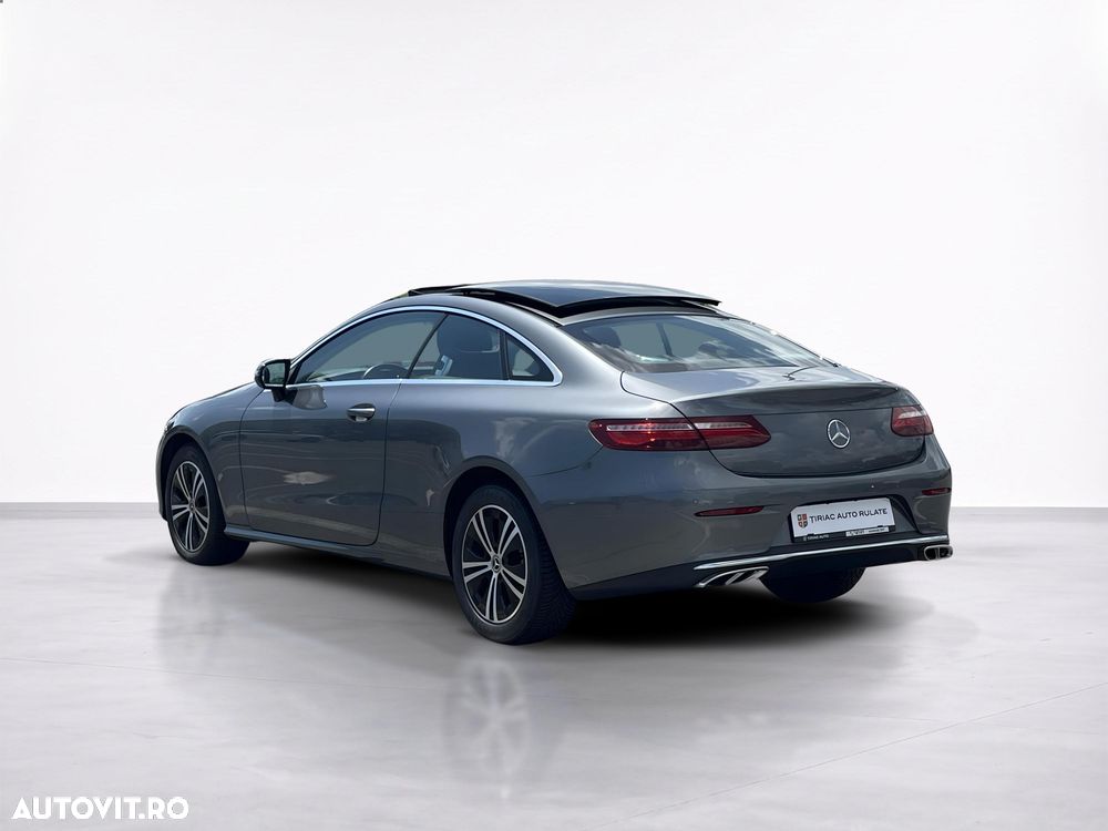 Mercedes-Benz E 220 d 4Matic 9G-TRONIC Avantgarde - 4