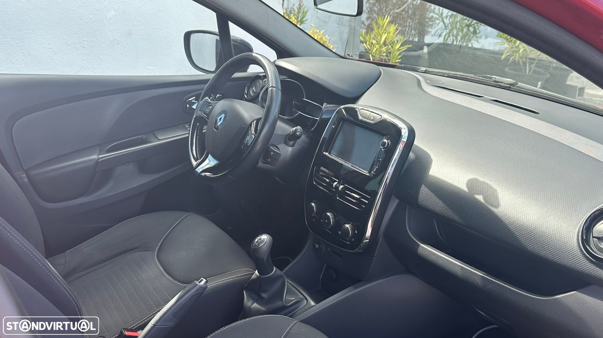 Renault Clio Sport Tourer 1.5 dCi Limited - 13