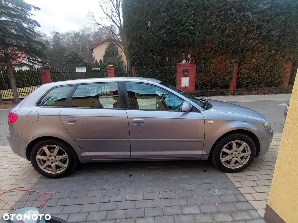 Audi A3 Sportback 2.0 FSI Ambition Tiptr - 1