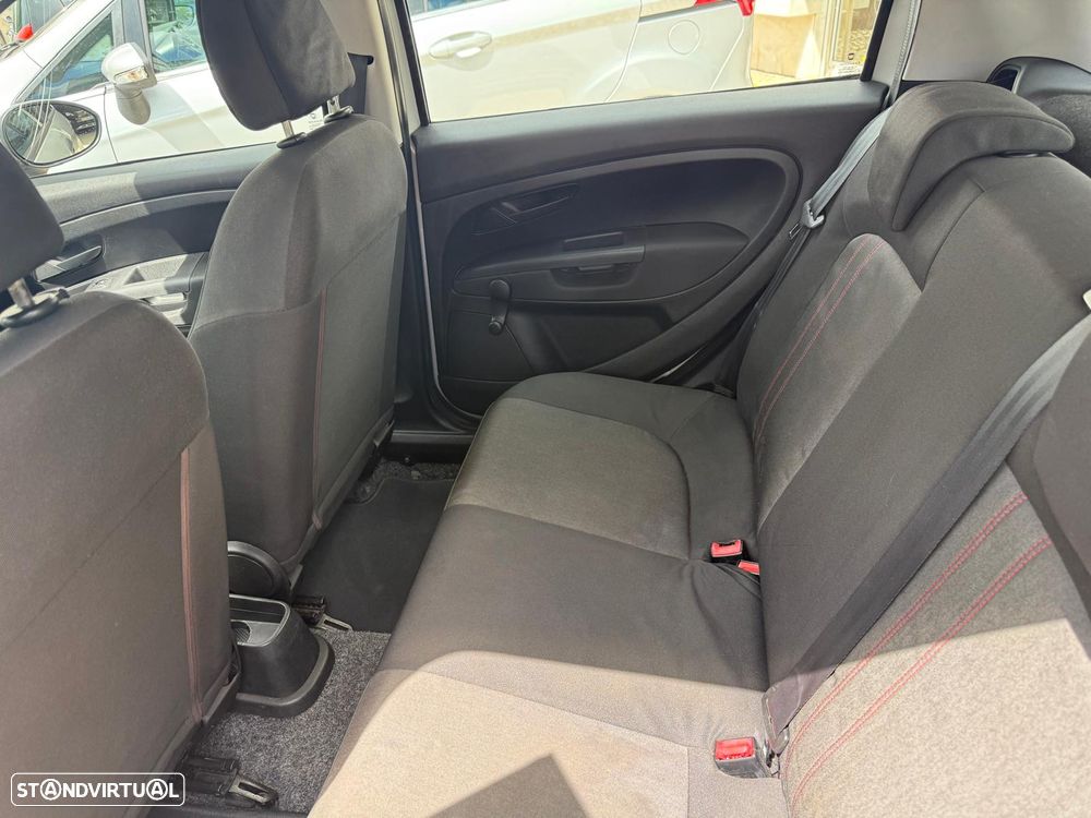 Fiat Punto 1.2 Easy S&S - 8
