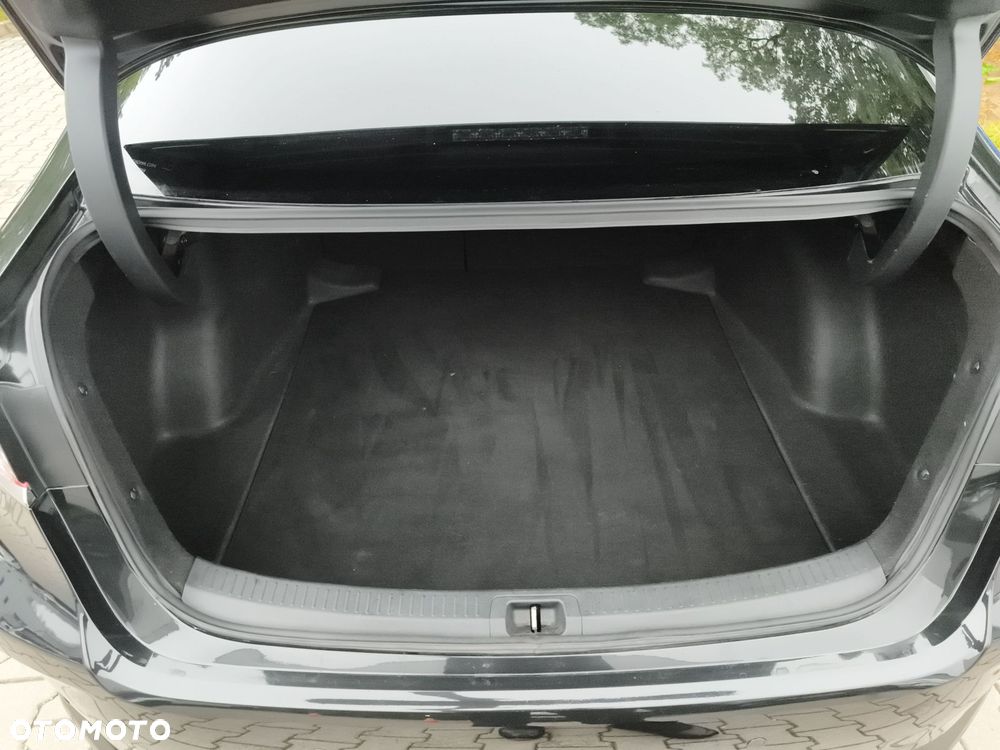 Toyota Corolla 1.8 Hybrid Style - 14