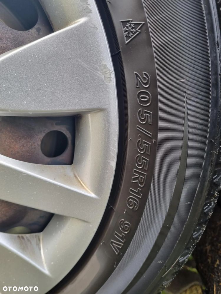 Renault Scenic 1.6 16V 110 Expression - 28