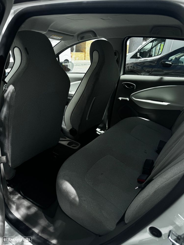 Renault Zoe (s/ Bateria) 41 kwh Life - 5