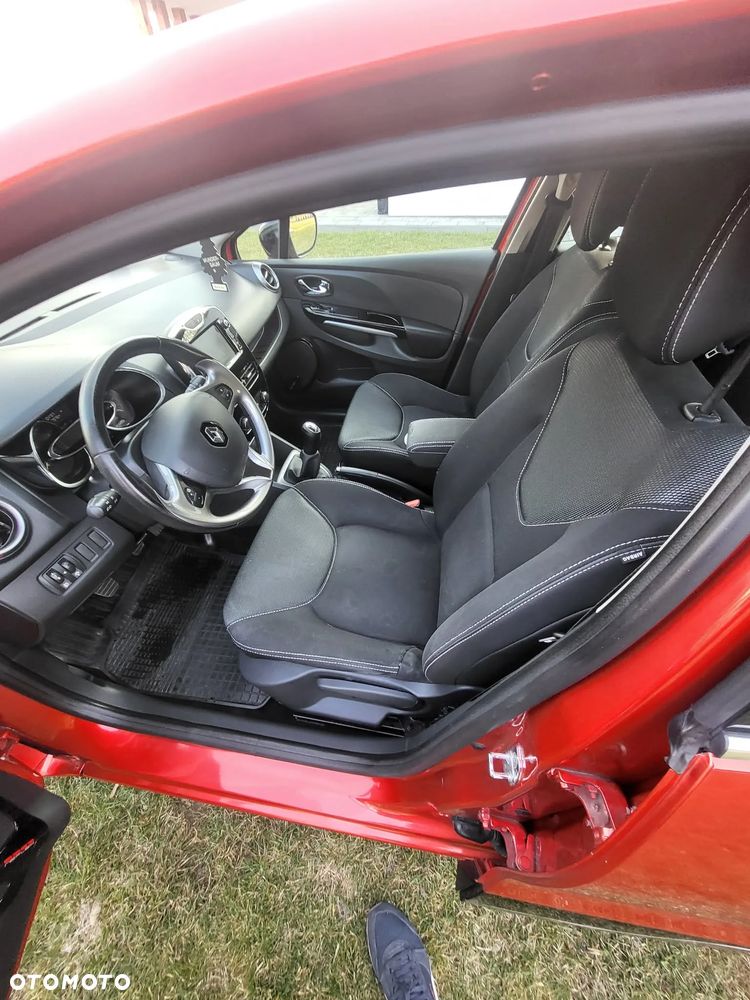 Renault Clio 0.9 TCe Limited - 13
