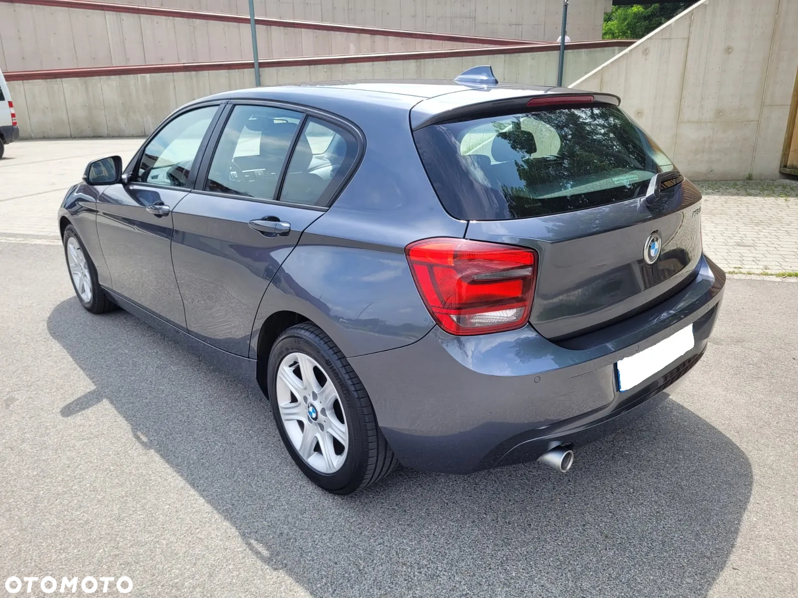 BMW Seria 1 118d - 4