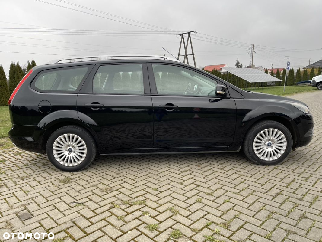 Ford Focus 1.8 FF Platinium X - 11