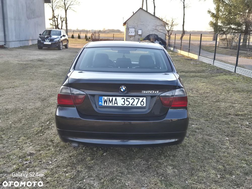 BMW Seria 3 320d - 3