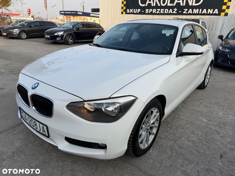 BMW Seria 1 114i - 24