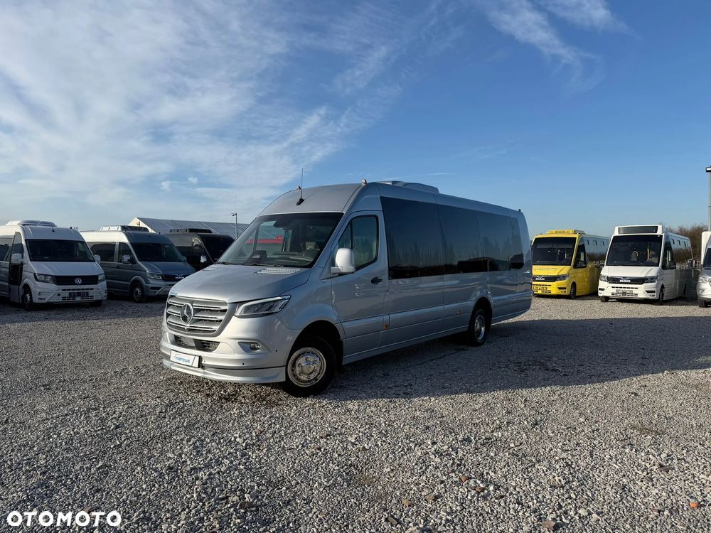 Mercedes-Benz Sprinter 519 - 13