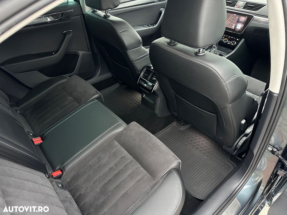 Skoda Superb 2.0 TSI 4X4 DSG Sportline - 8