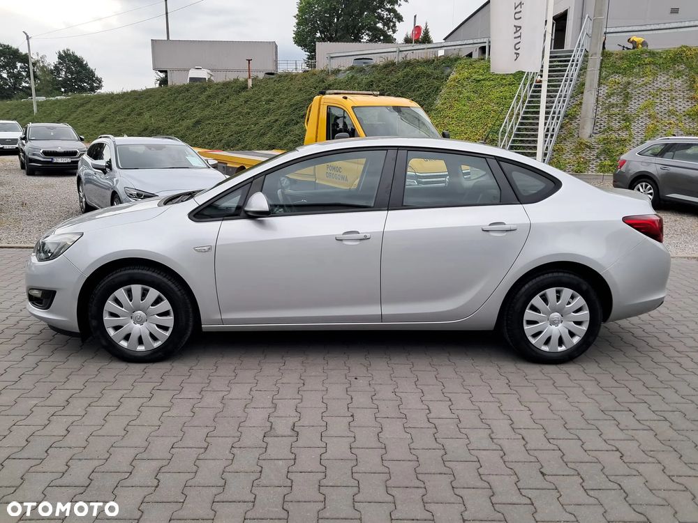 Opel Astra 1.6 Business EU6 - 7