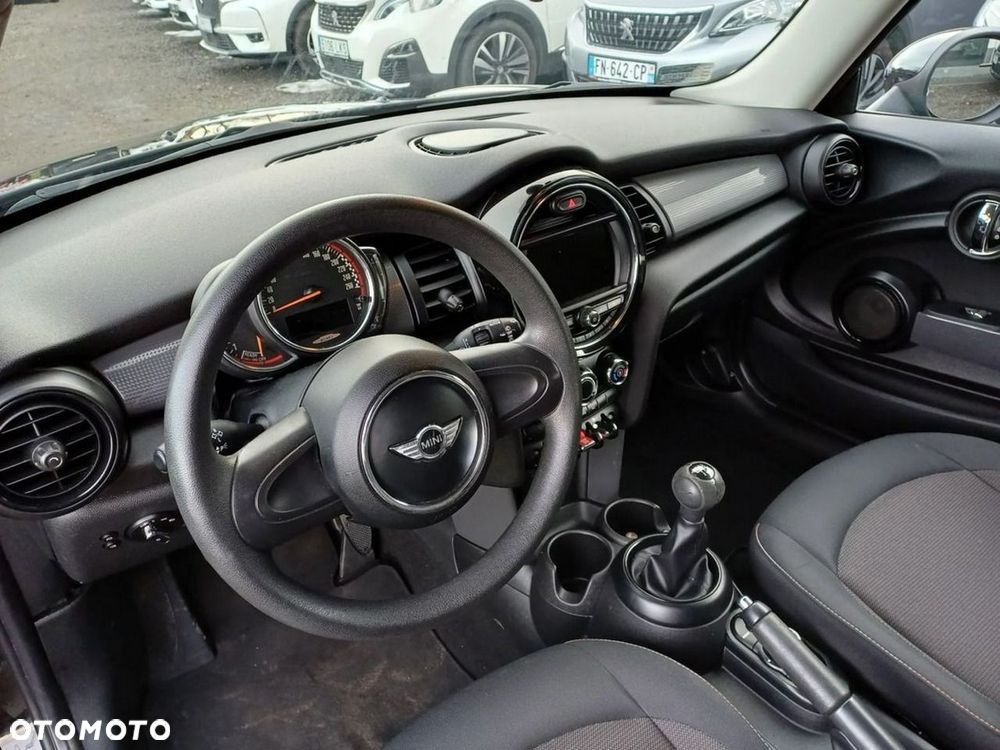 MINI Cooper John Works Trim - 16