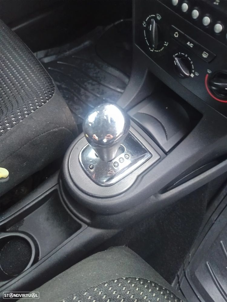 Citroën C4 1.6 HDi VTR Pack CMP6 - 10