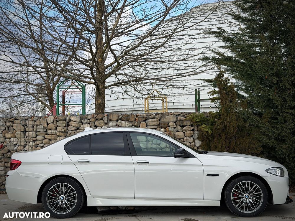 BMW Seria 5 520d Aut. M Sport Edition - 12