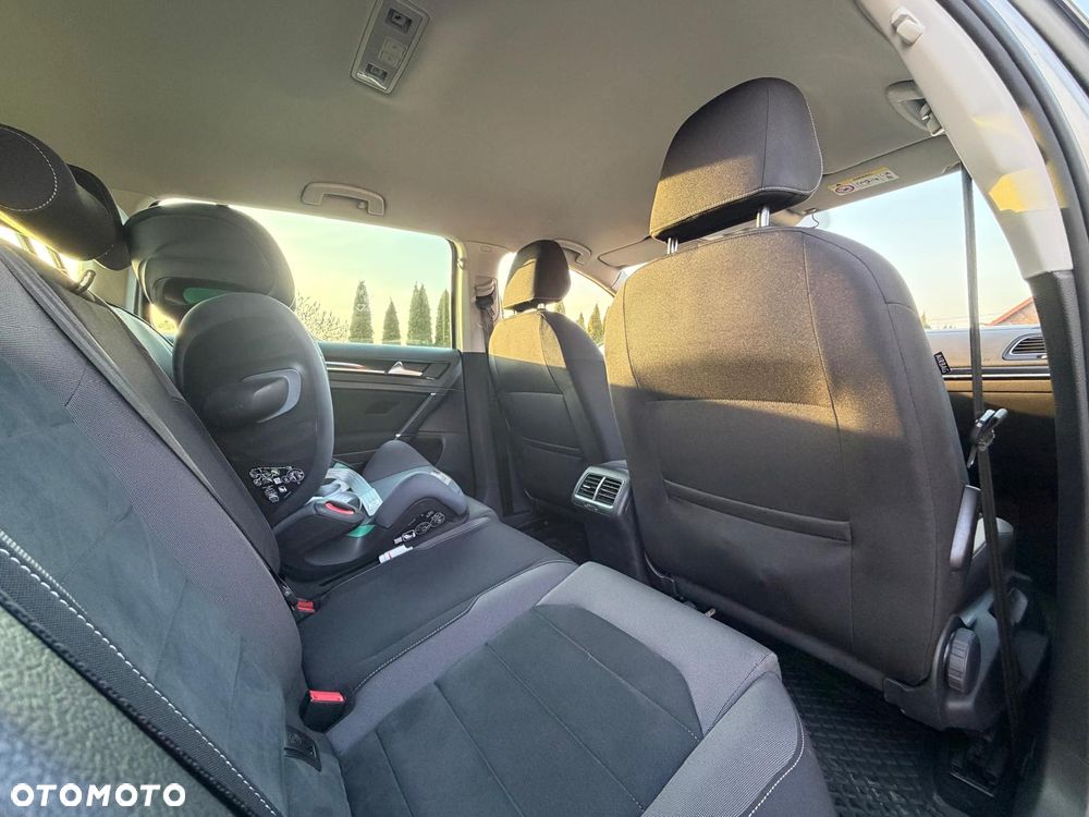 Volkswagen Golf 2.0 TDI BMT Highline DSG - 8