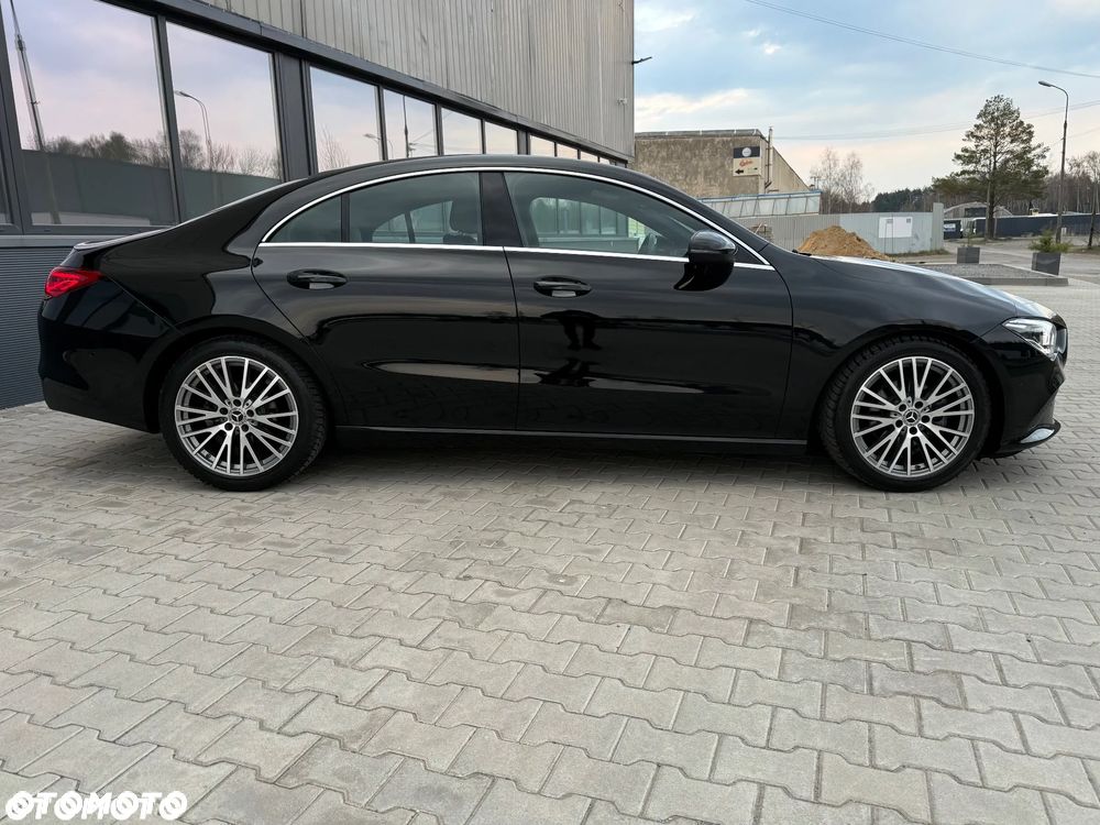 Mercedes-Benz CLA 180 7G-DCT Progressive Line Advanced - 8