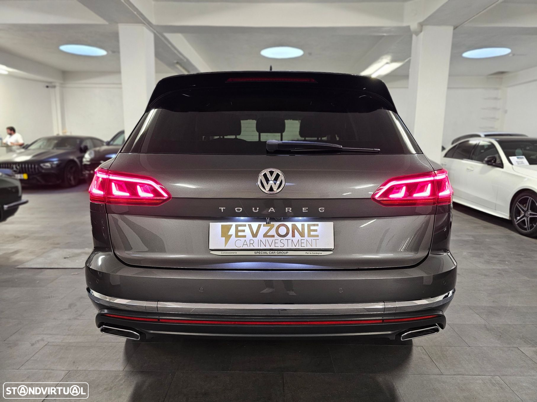 VW Touareg 3.0 TDI V6 Elegance Plus - 7