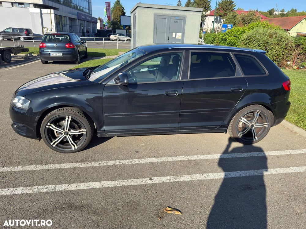 Audi A3 Sportback 2.0 TDI Ambiente - 4