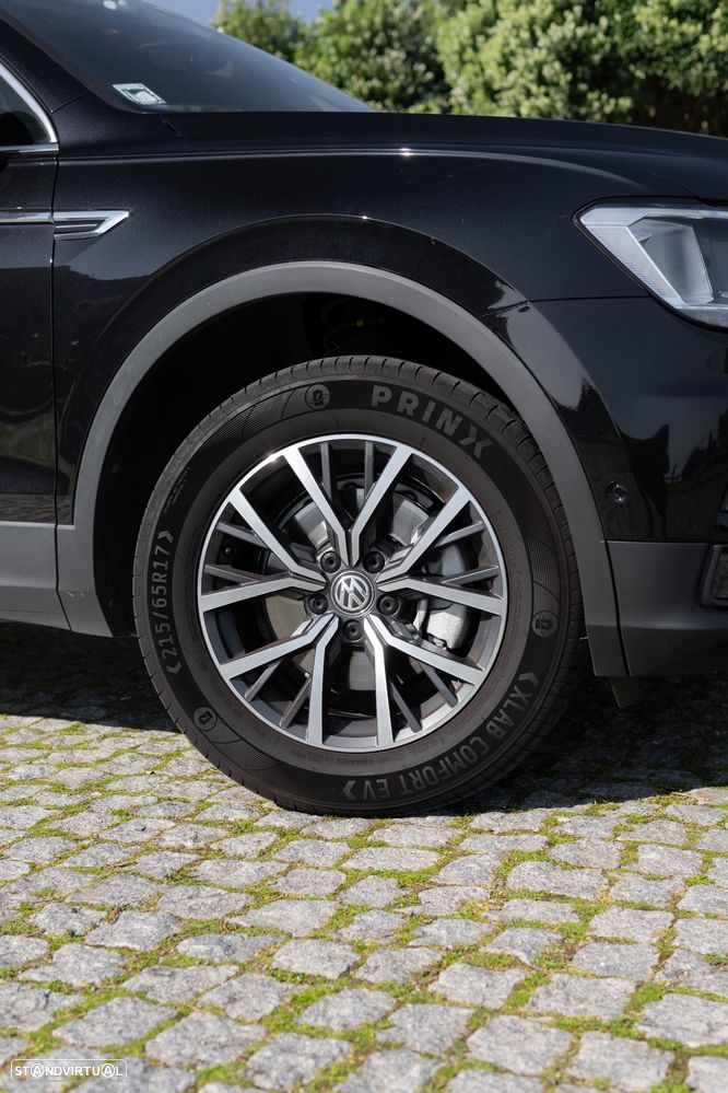 VW Tiguan Allspace 2.0 TDI Confortline DSG - 21