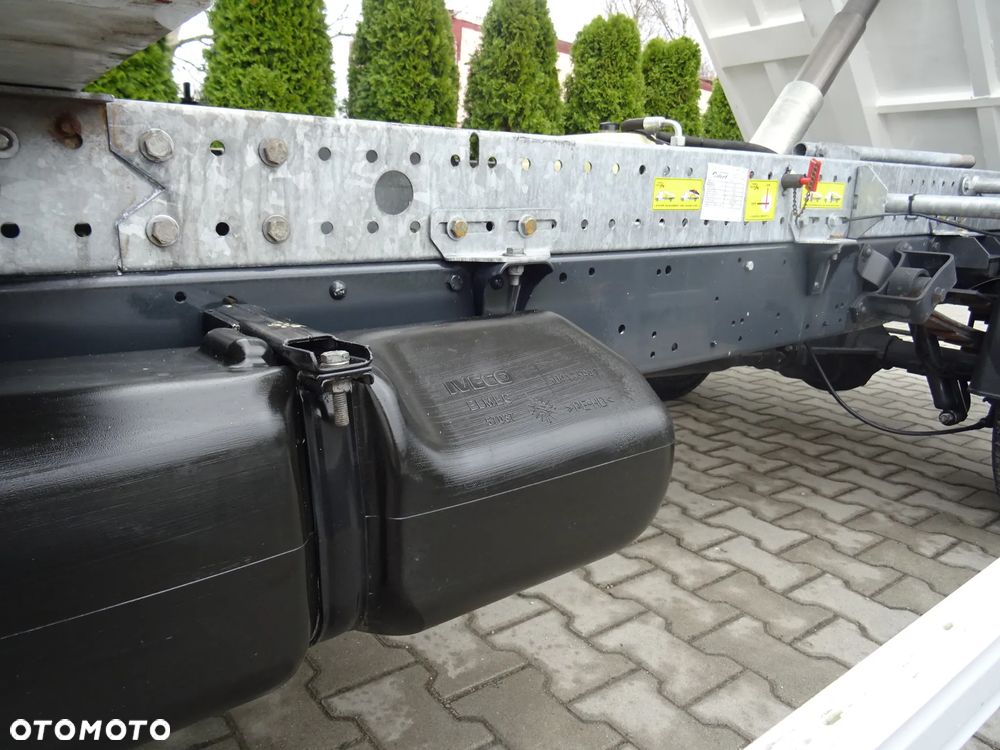 Iveco 35c16 Wywrotka 148tys km Klima Hak Super Stan Oryginał 160KM - 7