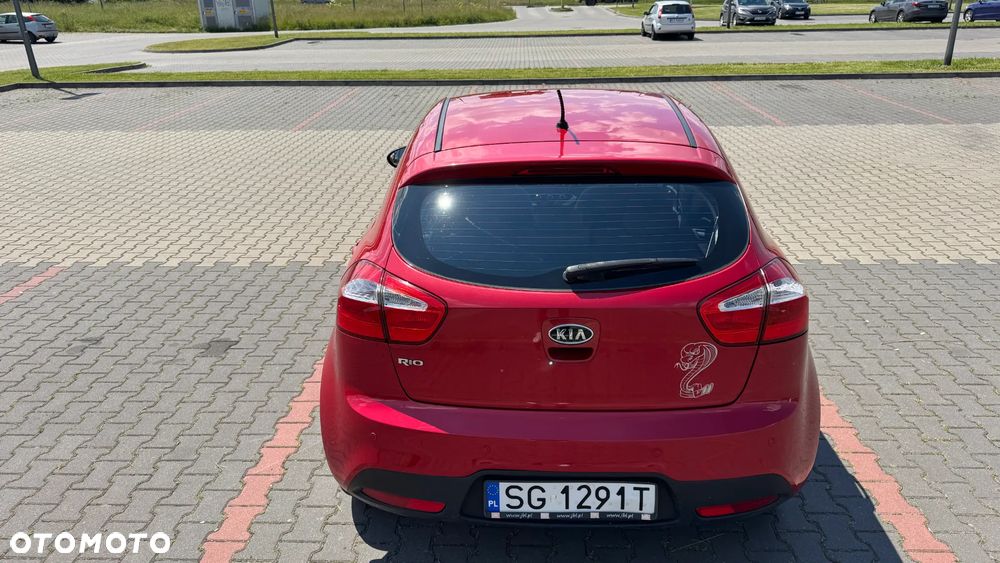 Kia Rio 1.2 L - 27