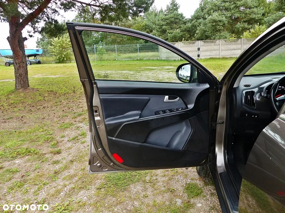 Kia Sportage 2.0 CVVT 2WD Vision - 16