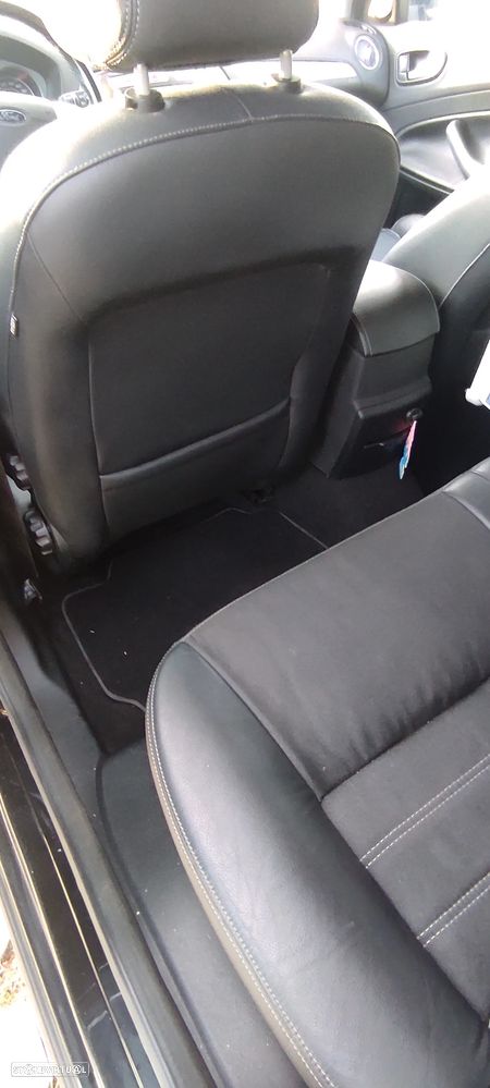 Ford Mondeo SW 1.8 TDCi Titanium - 10