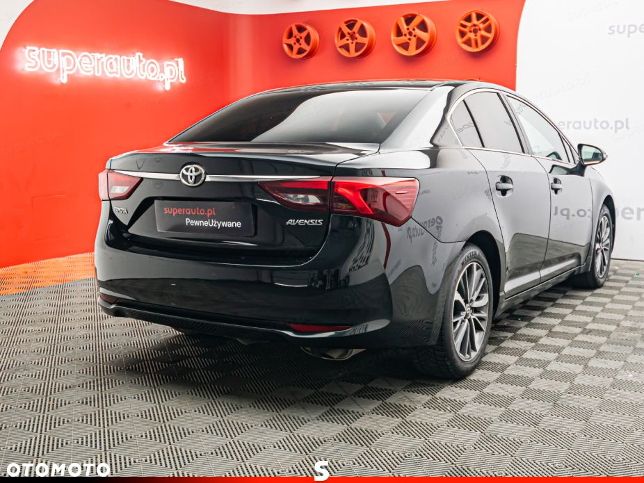Toyota Avensis 1.8 Premium - 6