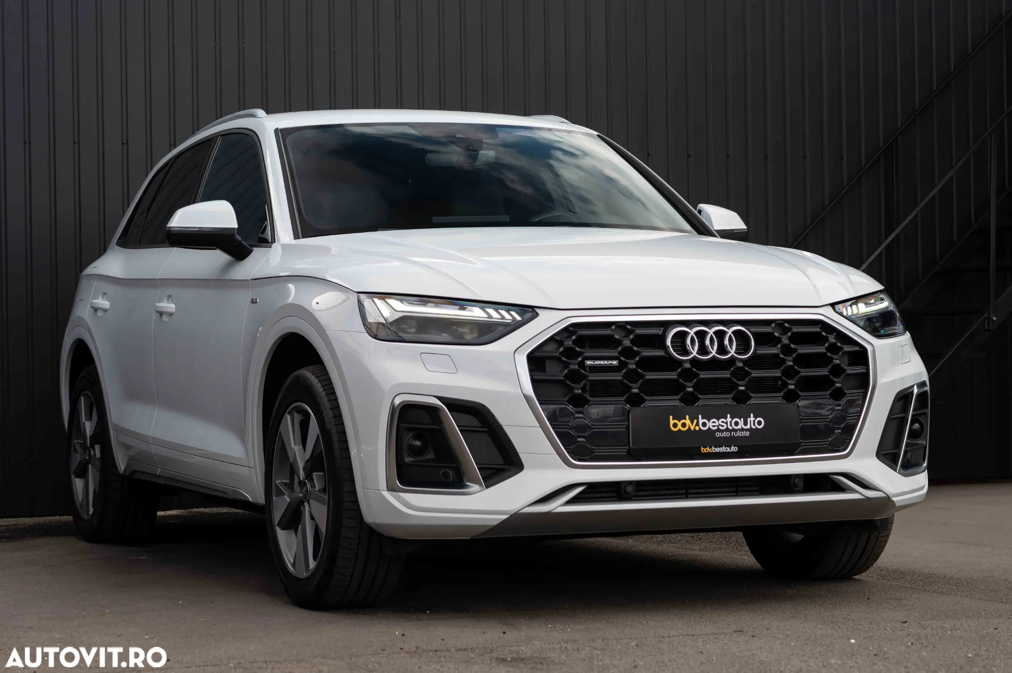 Audi Q5 50 TFSIe quattro S tronic S line - 33