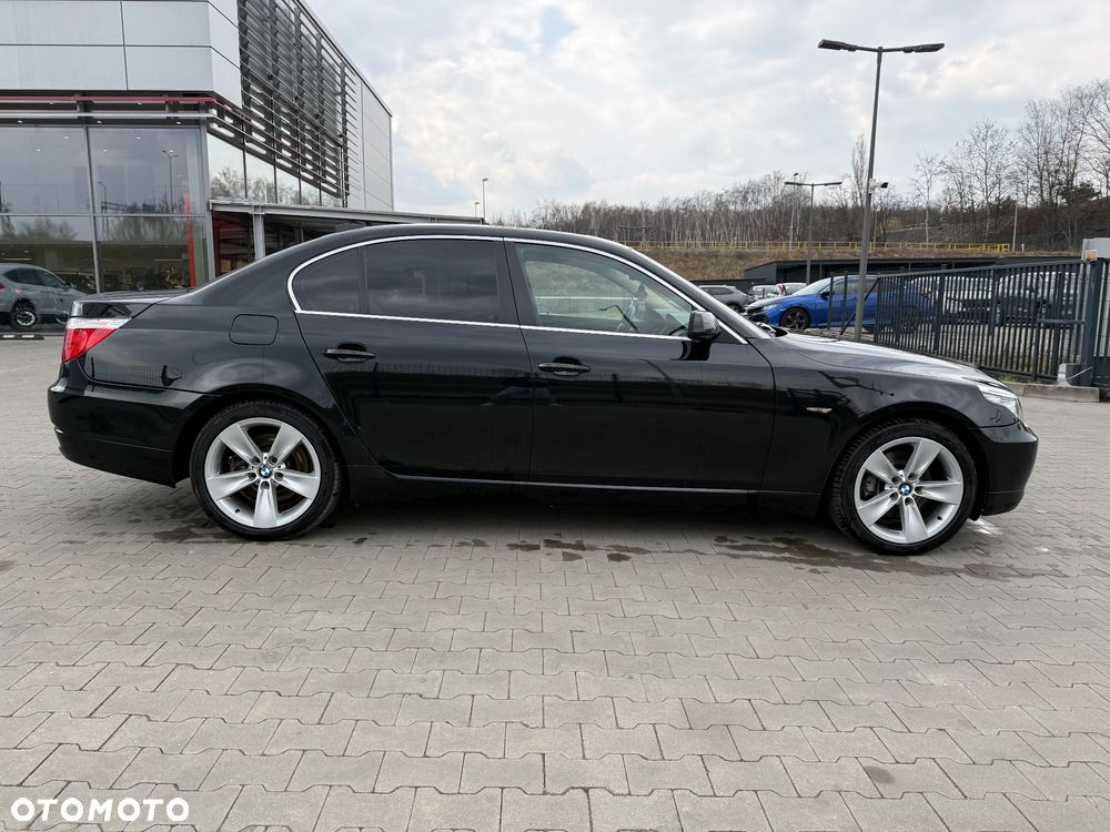 BMW Seria 5 530d xDrive Edition Exclusive - 4